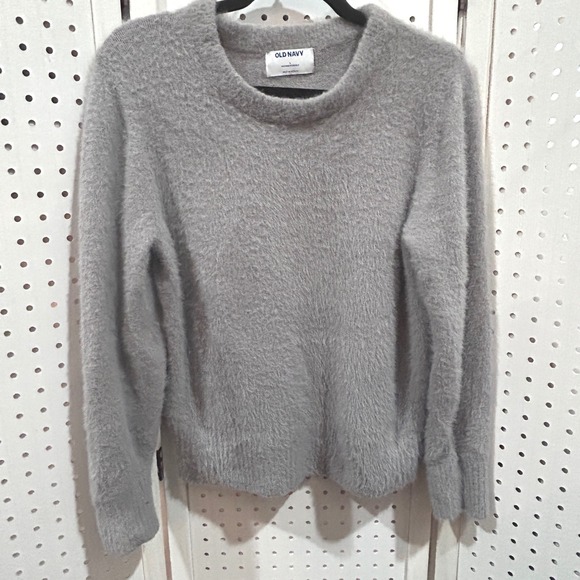 Old Navy Sweaters - OLD NAVY Gray Fuzzy Knit Sweater Crew Neck Long Sleeve Size L